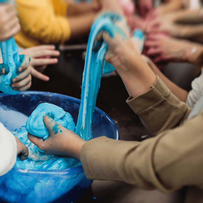 Atelier enfant - Liquides solides